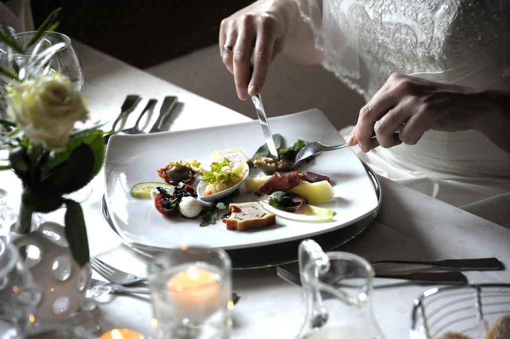 Kusel Hotel - Reweschnier מראה חיצוני תמונה