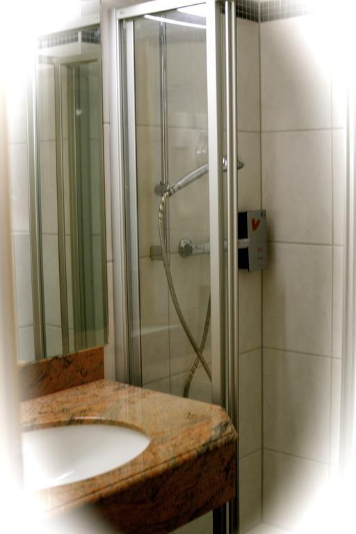 Kusel Hotel - Reweschnier חדר תמונה